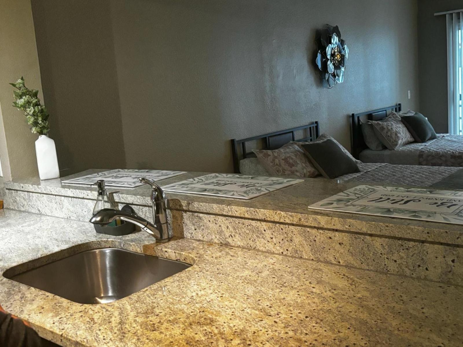 Sweet Studios Universal Loft Free Parking And Wifi Los Angeles Esterno foto