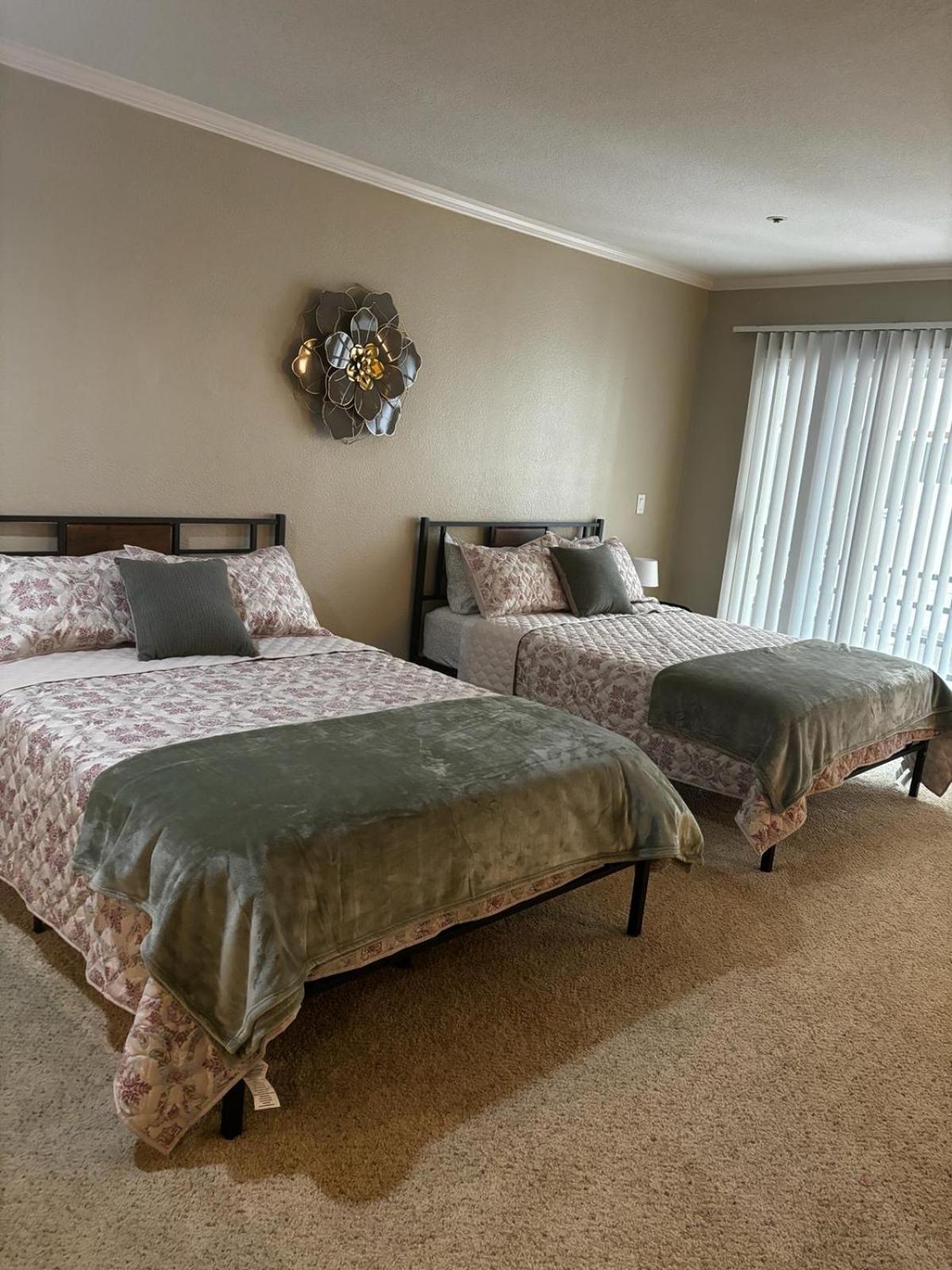 Sweet Studios Universal Loft Free Parking And Wifi Los Angeles Esterno foto