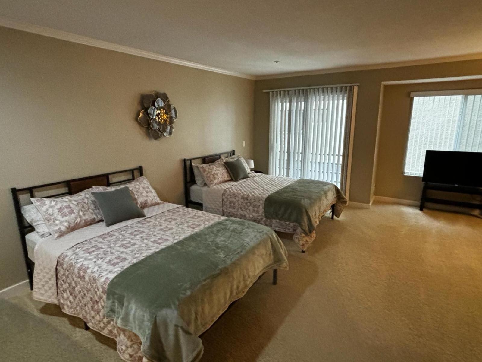Sweet Studios Universal Loft Free Parking And Wifi Los Angeles Esterno foto